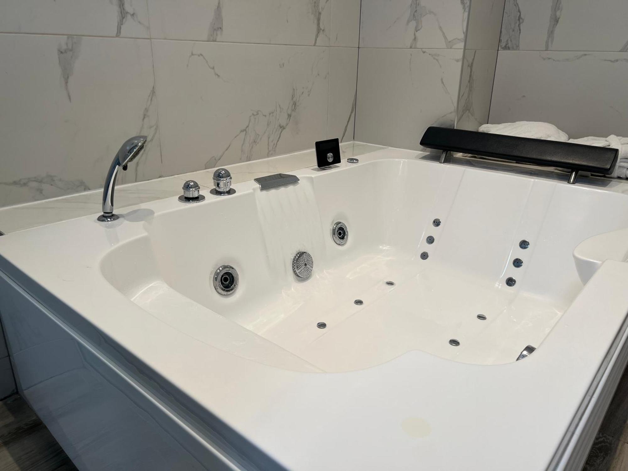 Casa Brava Hotel Alicante Ngoại thất bức ảnh