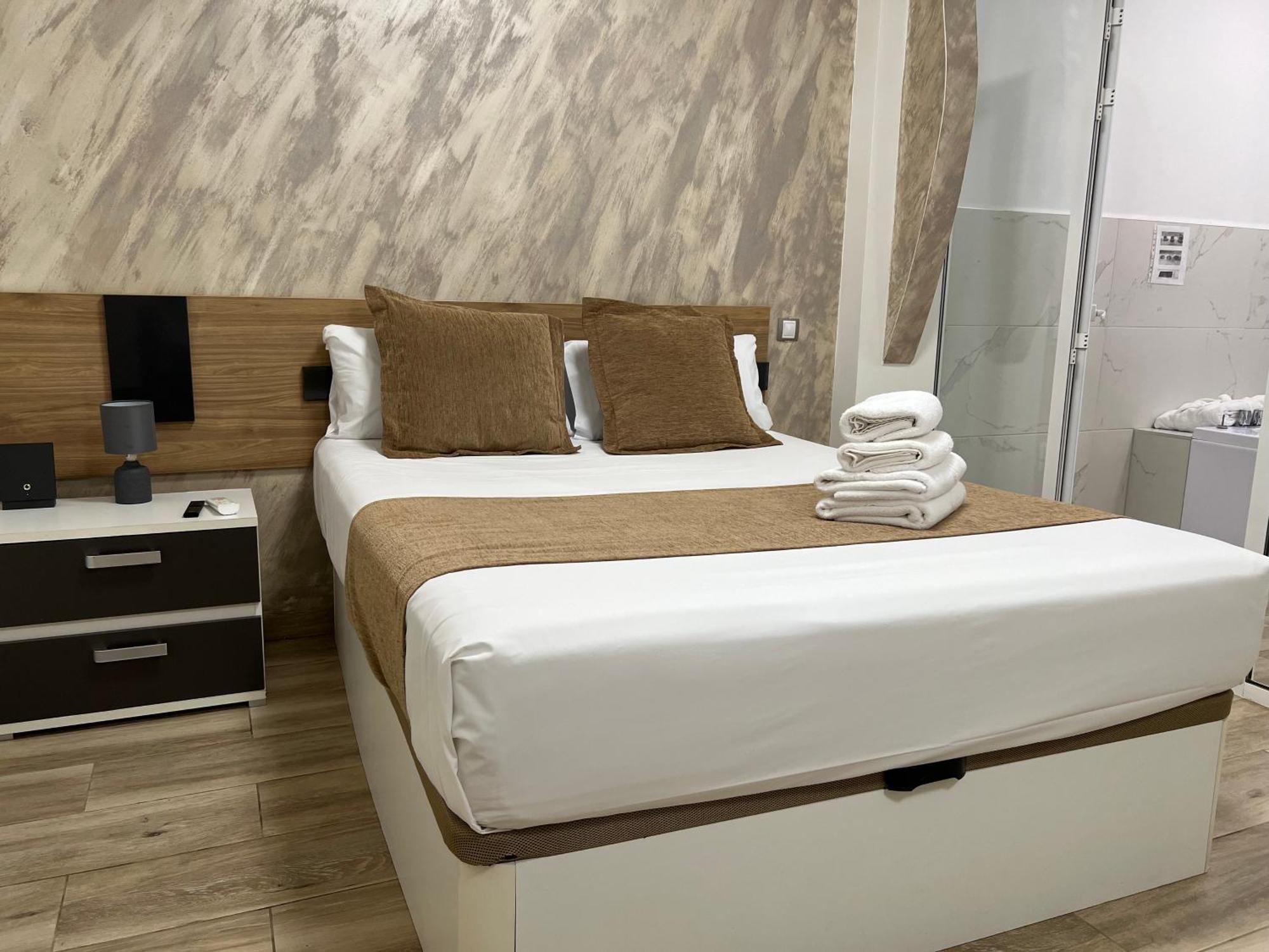 Casa Brava Hotel Alicante Ngoại thất bức ảnh